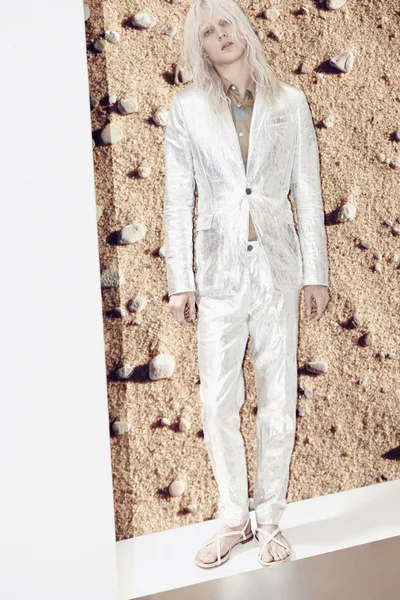 Look 1